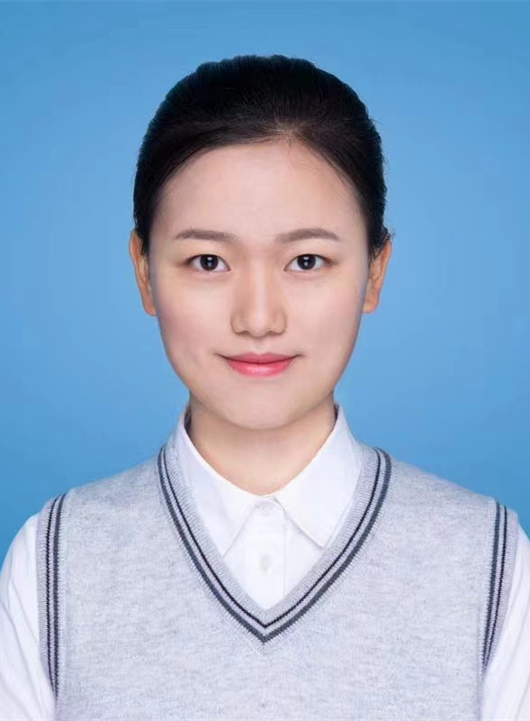 李辉平个人证件照片.jpg